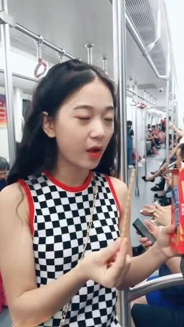 娱乐吃瓜酱地铁,从“421文件”看幕后风云