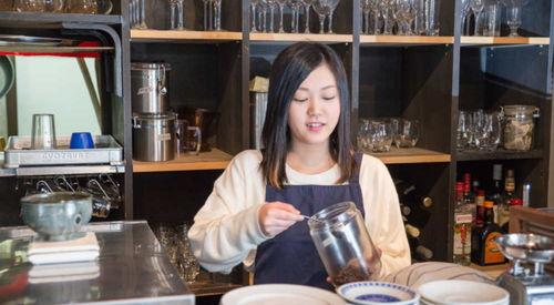 娱乐吃瓜酱要钱,娱乐八卦如何转化为赚钱商机