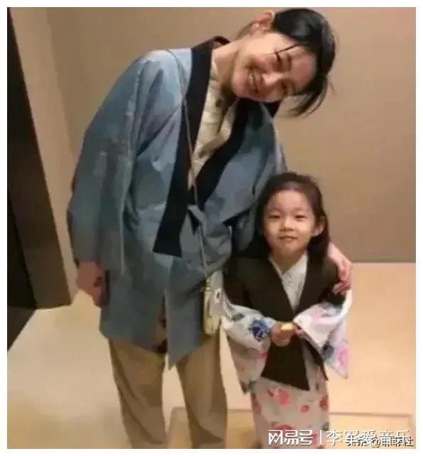 娱乐吃瓜酱辩护,揭秘娱乐圈真相与偏见
